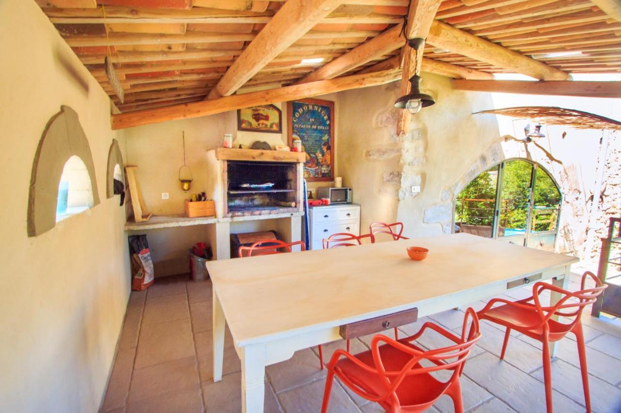 Gites Entre 2 Rives Montolieu 外观 照片